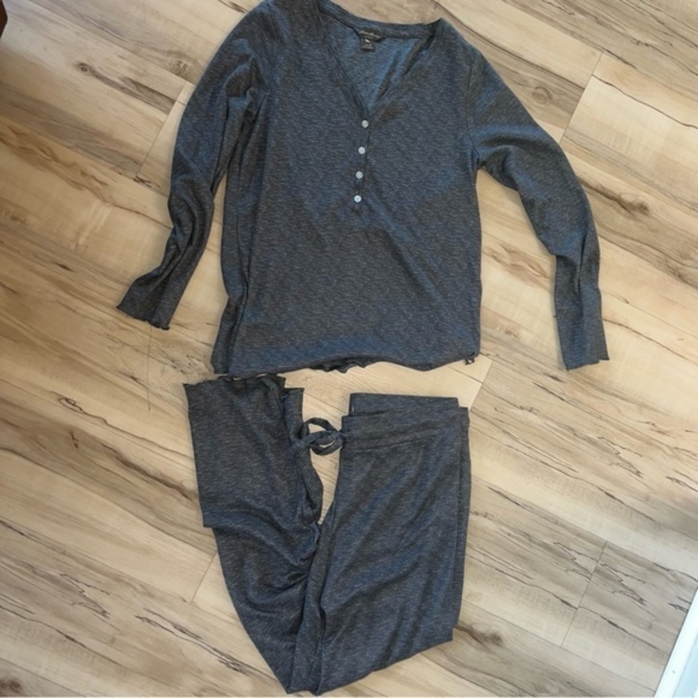Women's Gray Sleepwear Set - Picture 1 of 12